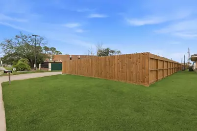 407 Present Street, Missouri City, TX 77489 - Photo 5