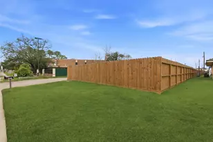 407 Present St, Missouri City, TX 77489 - Photo 5