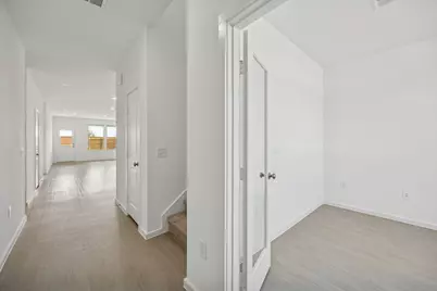 406 Point Nemo Street, Crosby, TX 77532 - Photo 3