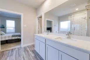 10026 Angelina Woods Ln, Conroe, TX 77384 - Photo 15