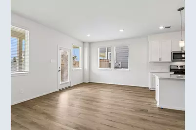 6330 Sapphire Ocean Drive, Houston, TX 77092 - Photo 3