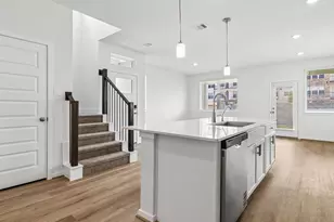 6330 Sapphire Ocean Dr, Houston, TX 77092 - Photo 3