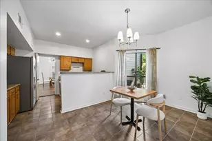 2555 Bering Dr, Houston, TX 77057 - Photo 11