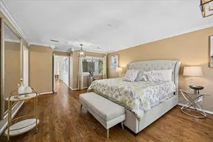 2555 Bering Dr, Houston, TX 77057 - Photo 11