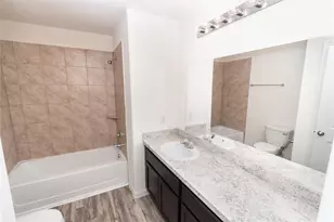 13151 Withee Path Ln, Houston, TX 77048 - Photo 9