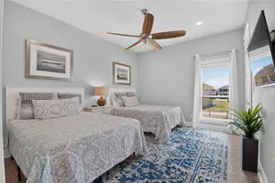 937 S Cove, Crystal Beach, TX 77650 - Photo 25
