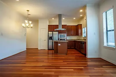 1154 Hempstead Villa Lane, Houston, TX 77008 - Photo 5
