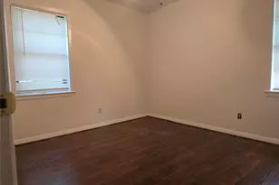 10522 Royal Oaks Dr, Houston, TX 77016 - Photo 3
