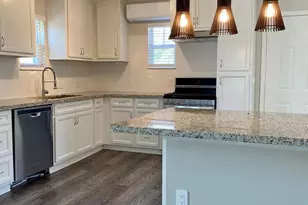 3427 Hadley St, Houston, TX 77004 - Photo 1