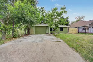 5505 Southlea St, Houston, TX 77033 - Photo 1