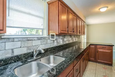 16635 David Glen Drive, Friendswood, TX 77546 - Photo 7