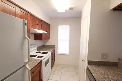 10555 Turtlewood Ct #1001, Houston, TX 77072 - Photo 7