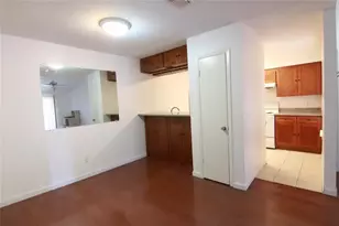 10555 Turtlewood Ct, Houston, TX 77072 - Photo 5