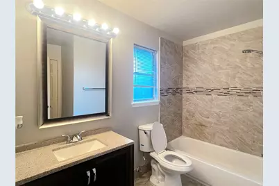 12134 Winter Brook Dr Drive, Houston, TX 77066 - Photo 15