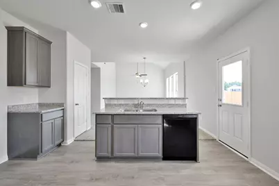 2140 Cedar Bend Drive, Conroe, TX 77306 - Photo 11