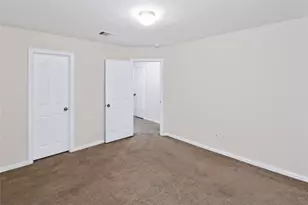 11521 Champions Green Dr, Houston, TX 77066 - Photo 37