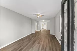 3034 Akard St, Houston, TX 77051 - Photo 9