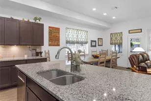 954 Golden Willow Ln, Conroe, TX 77304 - Photo 19