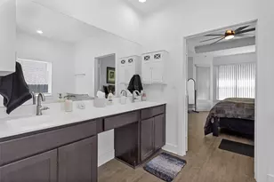 954 Golden Willow Ln, Conroe, TX 77304 - Photo 23