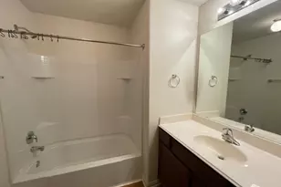 1215 Wallflower Ave, Baytown, TX 77521 - Photo 17