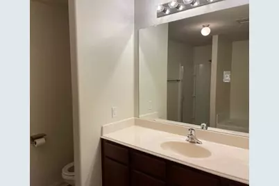 1215 Wallflower Avenue, Baytown, TX 77521 - Photo 19