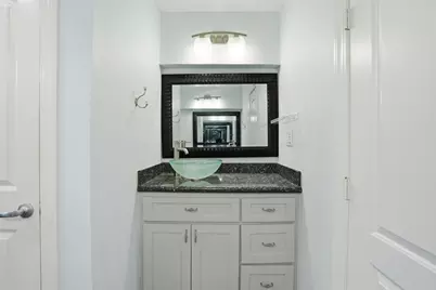 18024 Starboard Drive, Houston, TX 77058 - Photo 17