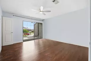 18024 Starboard Dr, Houston, TX 77058 - Photo 11