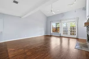 18024 Starboard Dr, Houston, TX 77058 - Photo 3
