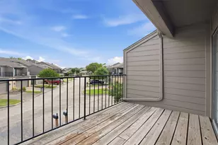 18024 Starboard Dr, Houston, TX 77058 - Photo 13