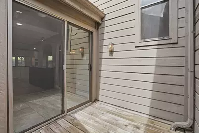 18024 Starboard Drive, Houston, TX 77058 - Photo 21