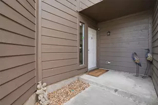 18024 Starboard Dr, Houston, TX 77058 - Photo 3
