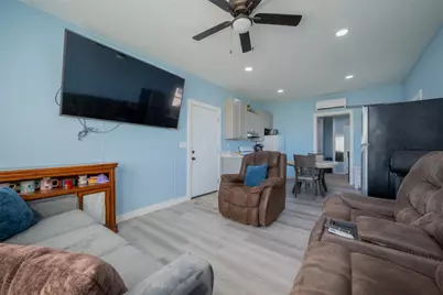 1015 Fm 960 Road, El Campo, TX 77437 - Photo 5