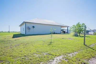 1015 Fm 960 Road, El Campo, TX 77437 - Photo 17