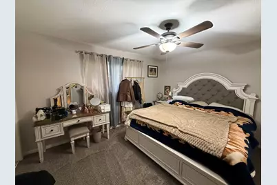 9022 Lazy River Lane, Houston, TX 77088 - Photo 7