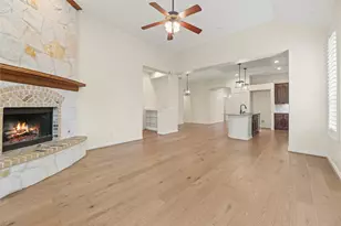 18423 Pin Oak Bend Dr, Cypress, TX 77433 - Photo 9