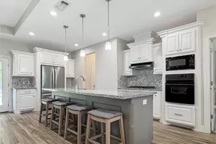 214 N Mahan, Richwood, TX 77531 - Photo 17