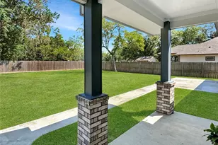 214 N Mahan, Richwood, TX 77531 - Photo 9