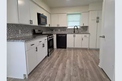 12123 Sea Shore Drive, Houston, TX 77072 - Photo 11