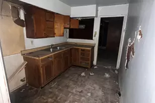 3334 Dulcrest St, Houston, TX 77051 - Photo 5