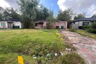3334 Dulcrest St, Houston, TX 77051 - Photo 1