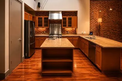 1717 W Webster Street #F, Houston, TX 77019 - Photo 9