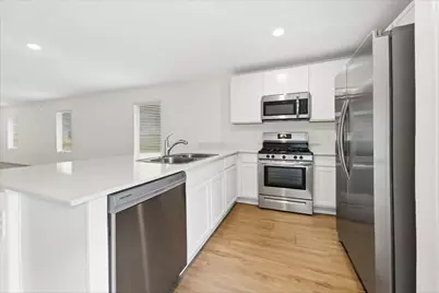 24026 Laurel Farms Drive, Hockley, TX 77447 - Photo 5