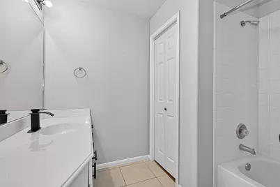 2710 Grants Lake Boulevard #L8, Sugar Land, TX 77479 - Photo 29