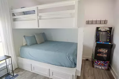 974 Mary Ann, Crystal Beach, TX 77650 - Photo 21