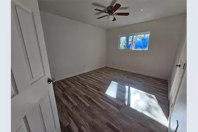 105 E Wavy Oak Circle, The Woodlands, TX 77381 - Photo 15