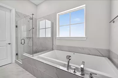 815 Bringhurst Street, Houston, TX 77020 - Photo 13
