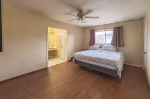 423 Rose Arbor Ln, Houston, TX 77060 - Photo 5