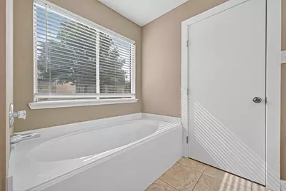 15859 E Park Court, Houston, TX 77082 - Photo 11