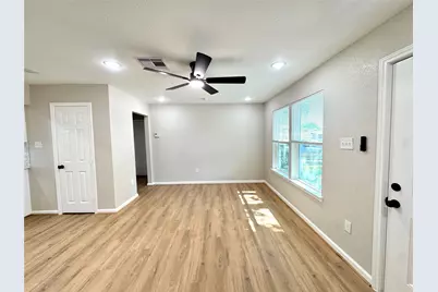 10629 Fairfax Street, Houston, TX 77029 - Photo 3