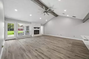 608 Tanglewood Dr, Friendswood, TX 77546 - Photo 7